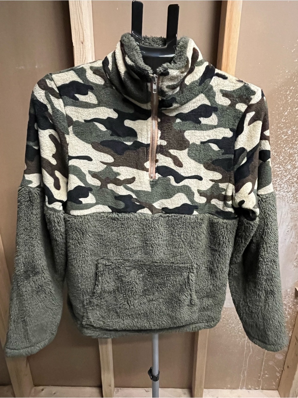 Women’s Amazon Olive Camo Sherpa Quarter-Zip Pullover Sweater
